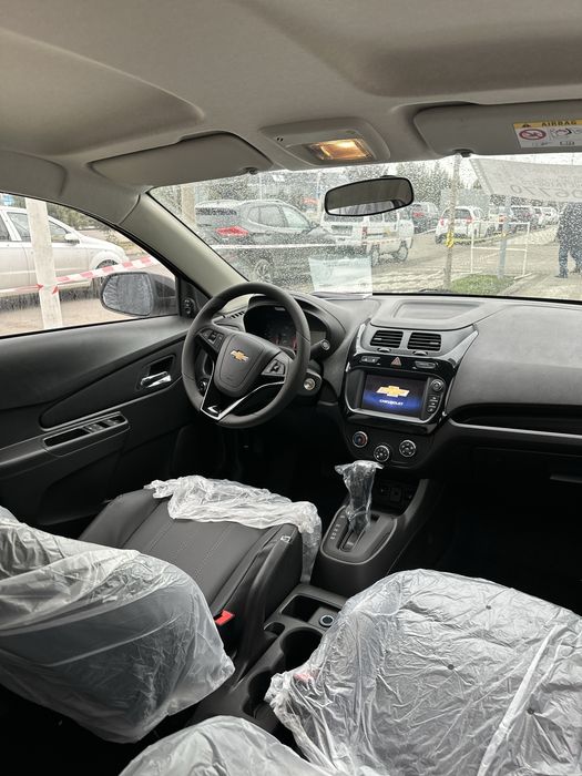 Chevrolet Cobalt 2026 — 4