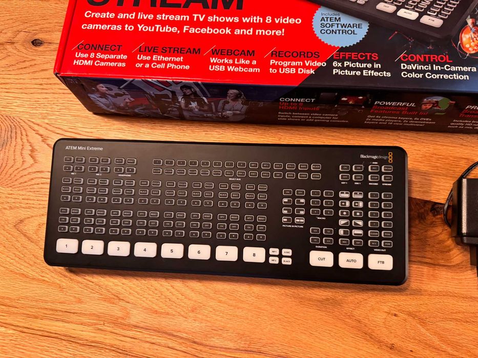 Blackmagic Design ATEM Mini Extreme - mixer video HDMI - 8in streaming