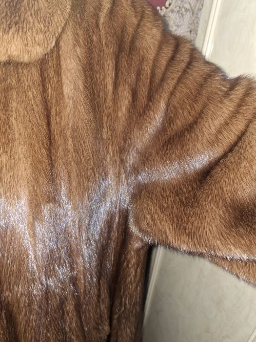 Продам норковую шубу