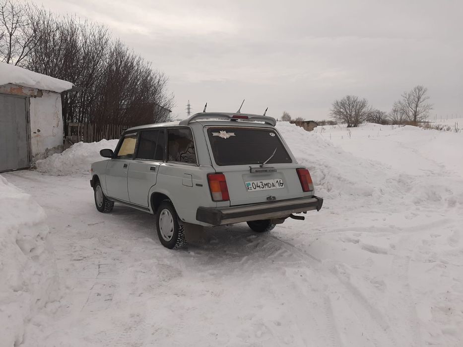 Продам ваз 2104.