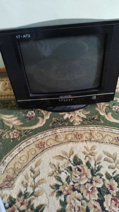 Телевизоры б/у разные 4 шт за вс 500тысч