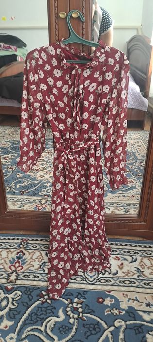 Б/у платья продается