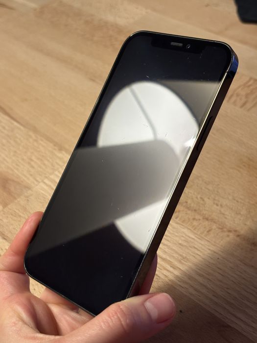 iPhone 12 Pro in stare foarte buna