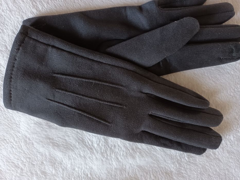 Mănuși pentru femei