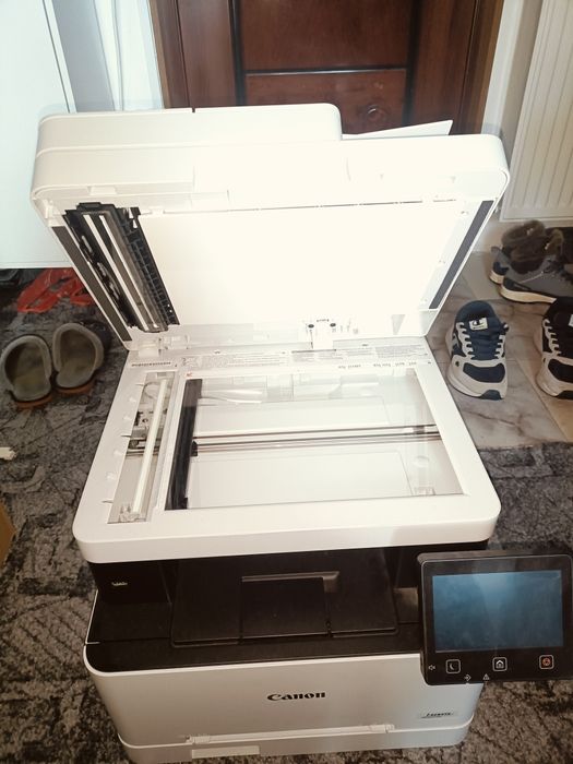 Imprimanta canon i-sensys MF657Cdw