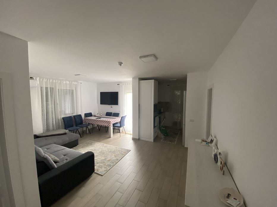 Vand apartament 2 camere in West Residence