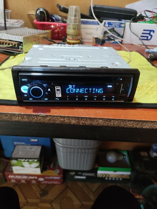 Pioneer DEH_S5250 BT