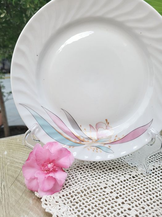 Български порцеланови чинии.  НОВИ!!