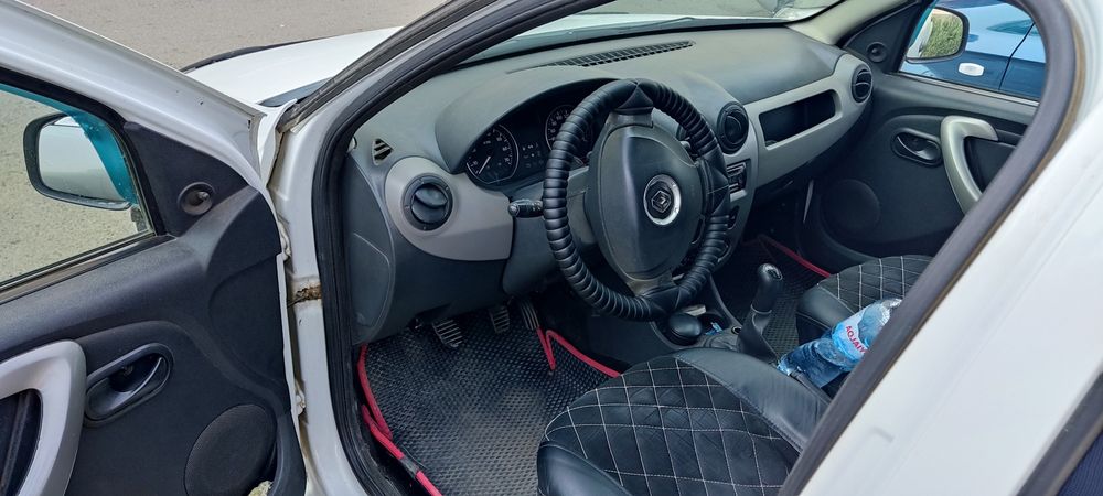 Продам Renault sandero stepway 2012г