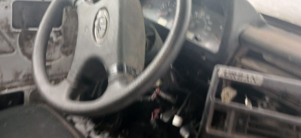 Продам две нивы в разбор