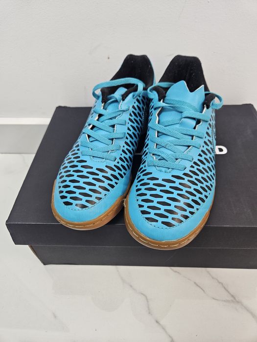 Ghete / Adidași fotbal sală Nike mărimea 40 - Impecabili