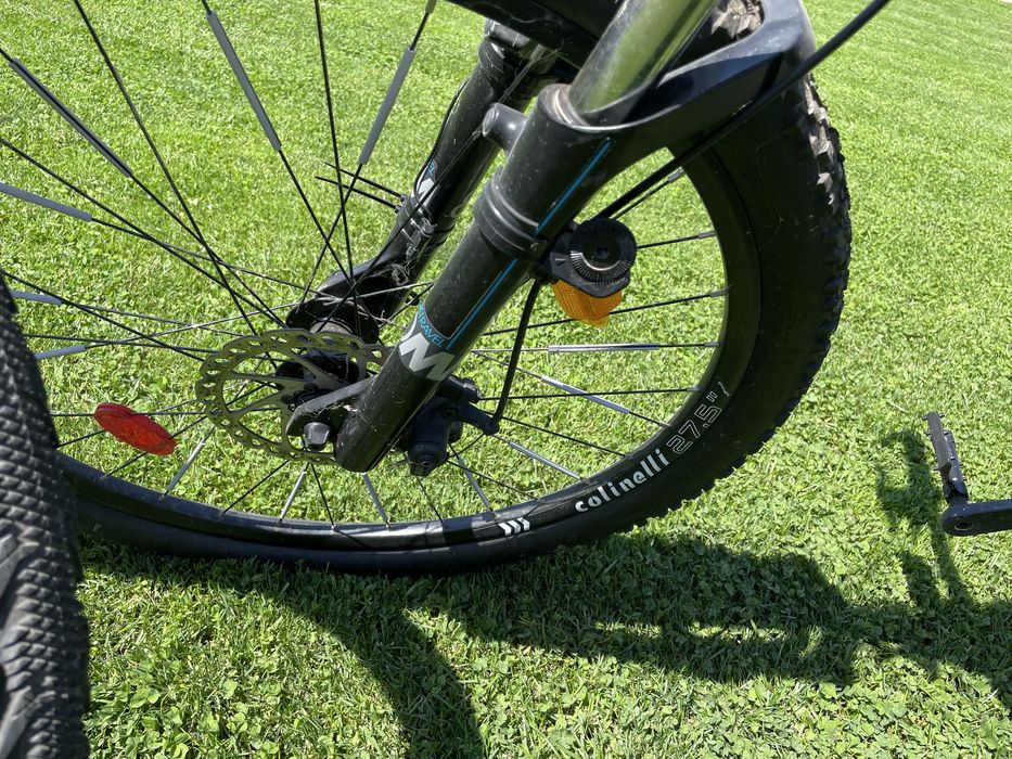 bicicleta B -TWIN ROCKRIDER 500