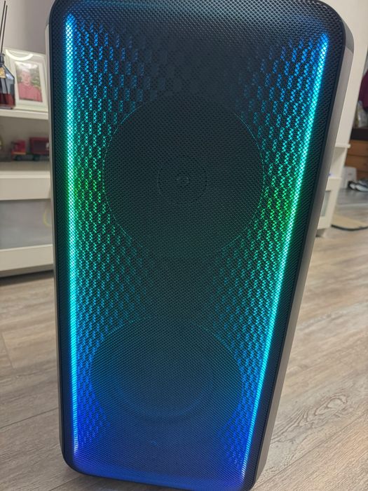 Vând boxa Samsung