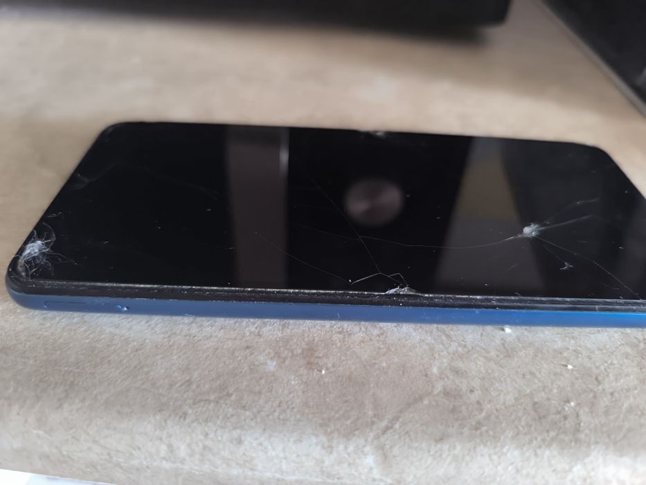 Самсунг А12 срочно продаю