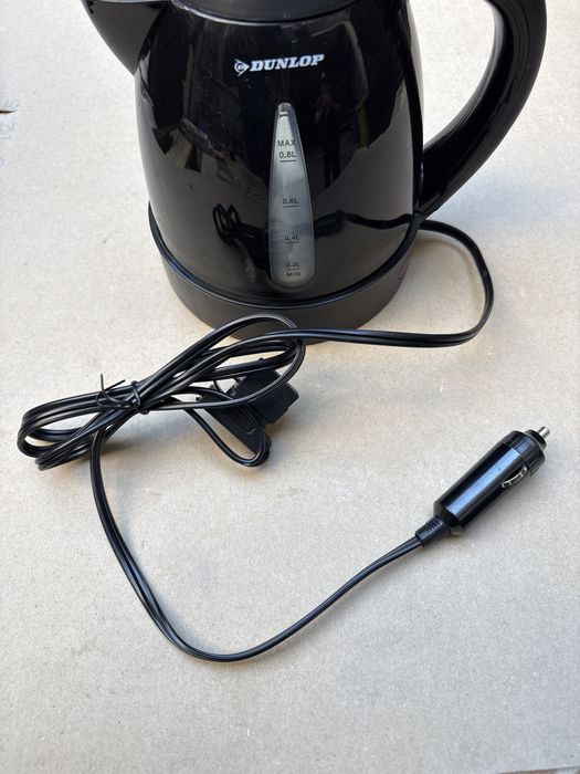 Fierbator apa cu priza auto