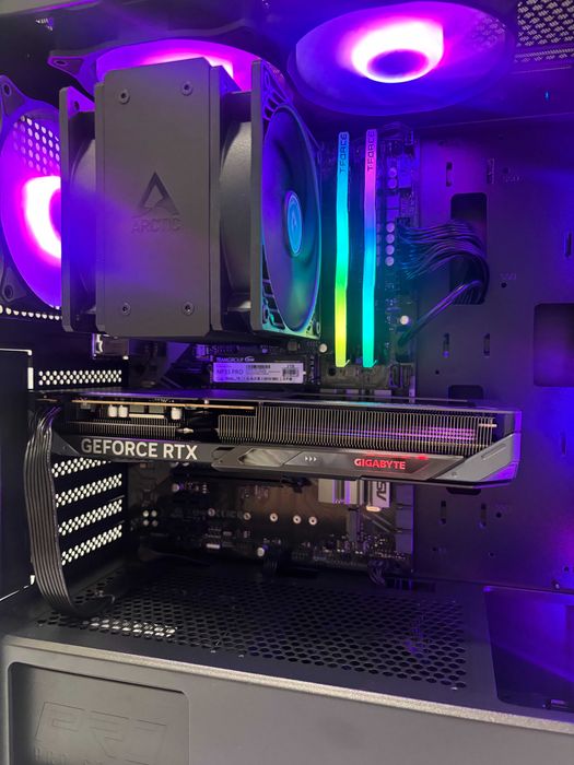 Геймърски компютър AMD Ryzen 7 5700X, RTX 5060 8GB, 16GB ram