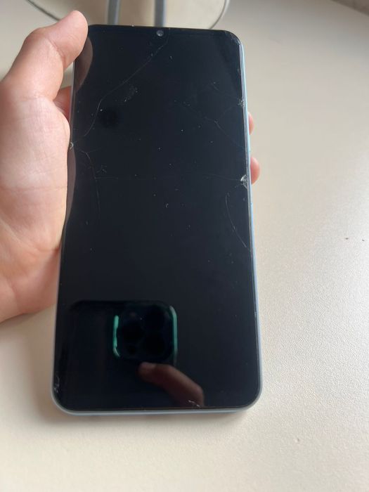Пр Vivo y33s 128gb/Оригинал/срочно