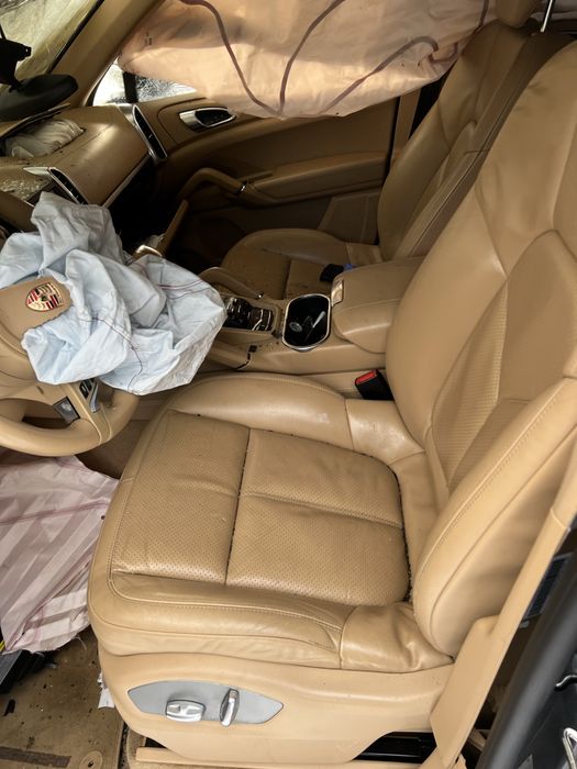 Dezmembrez porsche cayenne 2014 , Cod motor CRC