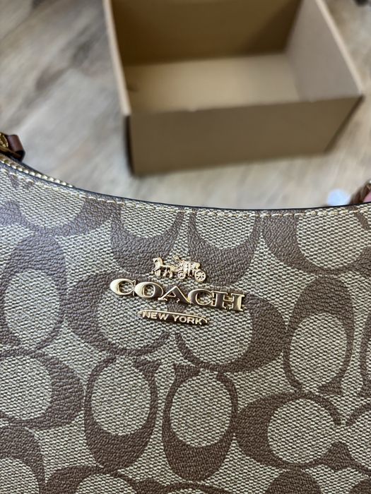Geantă Coach originală – purtată la 2 ședințe foto, ca nouă
