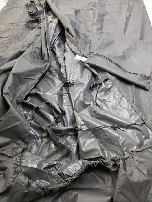 Водоустойчиво покривало за автомобилен багажник за велосипеди