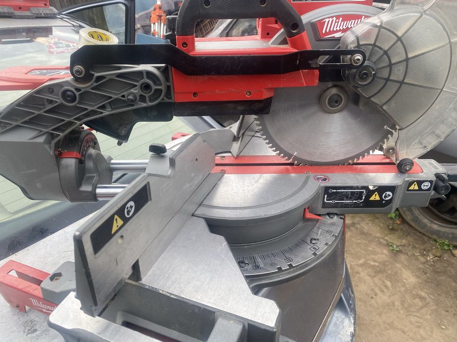 Circular Milwaukee M18 FMS 254