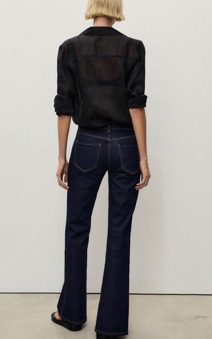 Дънки чисто нови