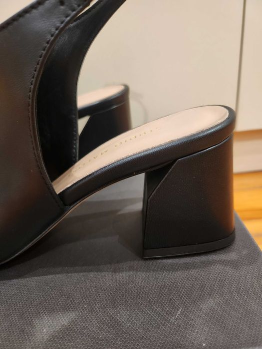 Дамски обувки № 38 - цвят черен, естествена кожа