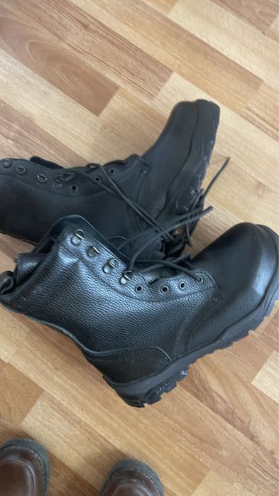 Мужские сапоги кожа новые