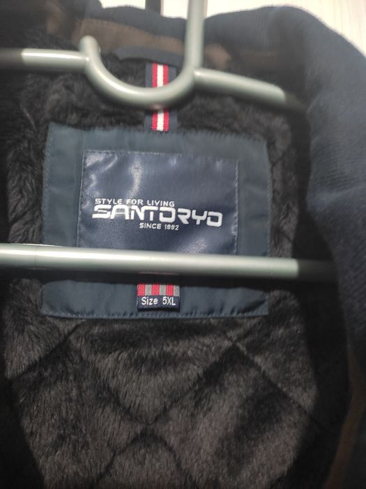 Продам куртку осенняя-земная турецкая.SANTORYO.