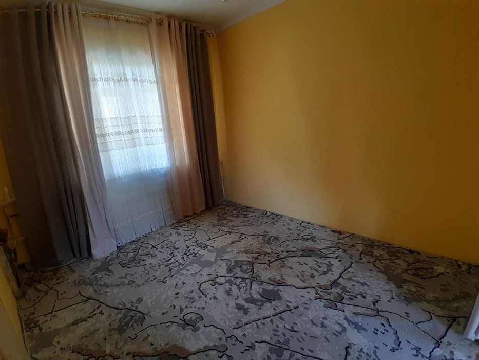 Дукон ва Уй сотилади