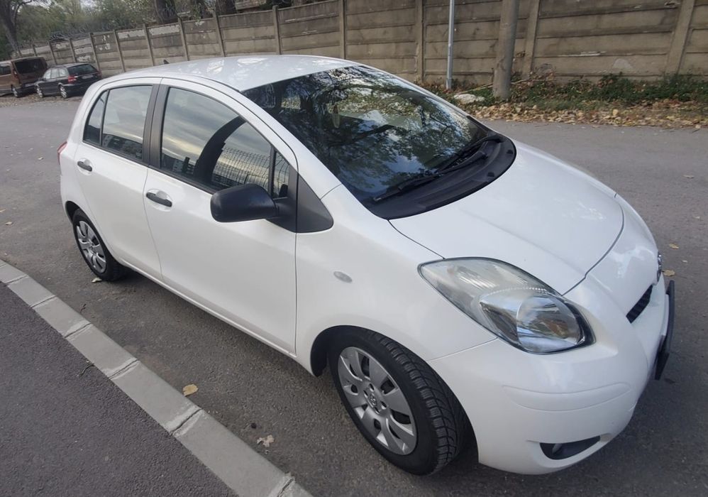 TOYOTA Yaris 2009 — imagine 4