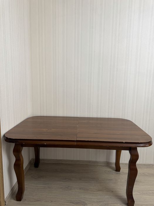 Продам стол раздвижной