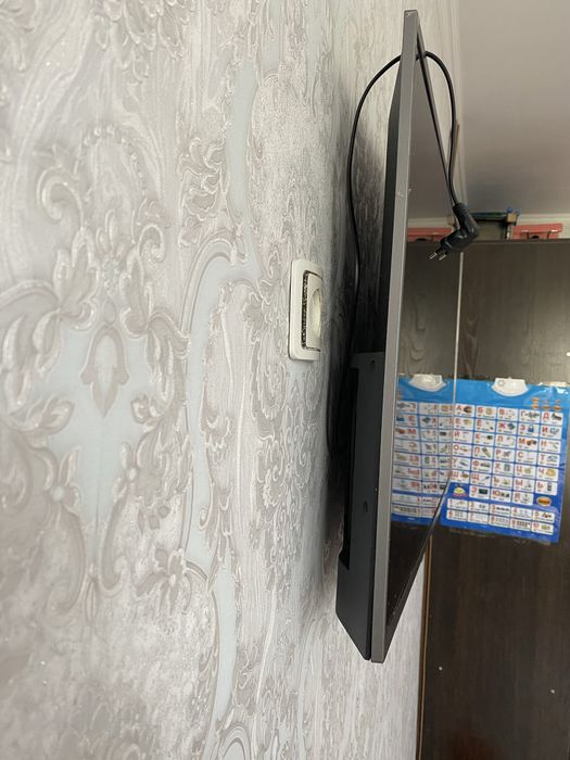 Телевизор киви 102см