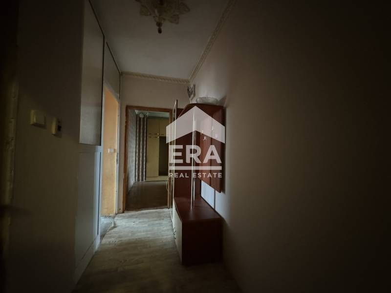 ЕКСКЛУЗИВНО! ЕРА ДРЪСТЪР предлага за продажба двустаен апартамент с го