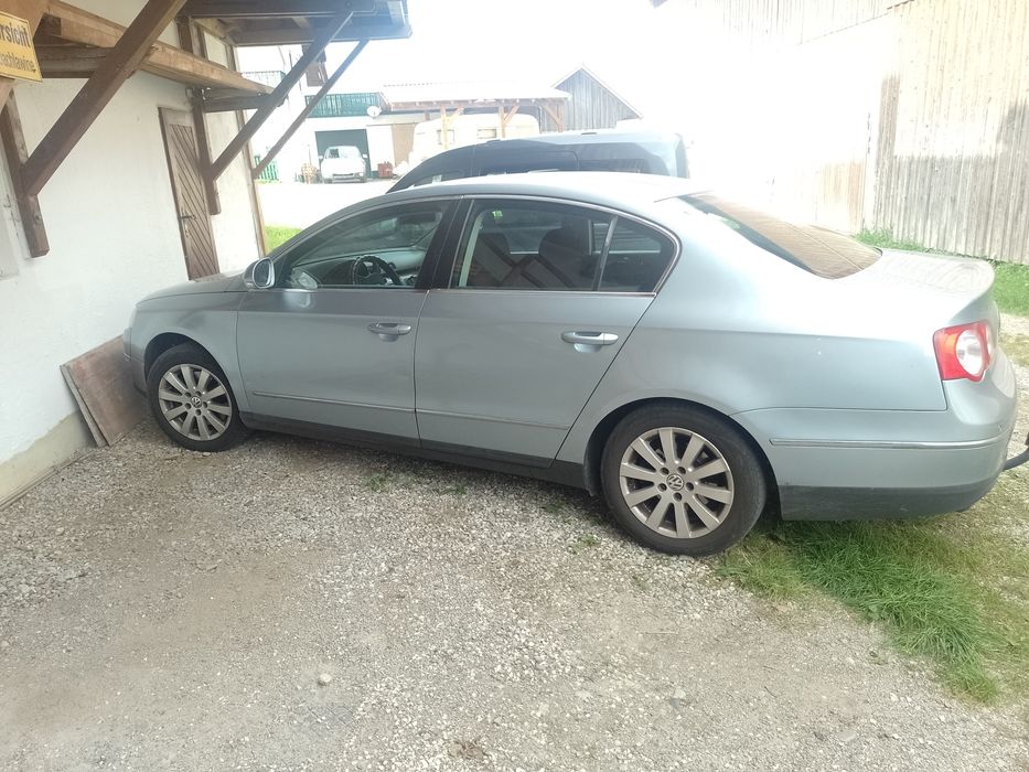 Voswagen Pasat Din Germania ani 2005.