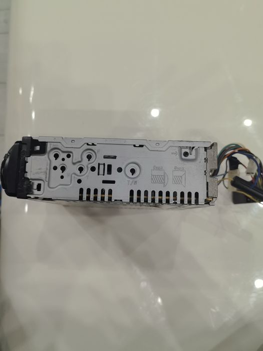 Sony cdx-gt25 Compact disc player