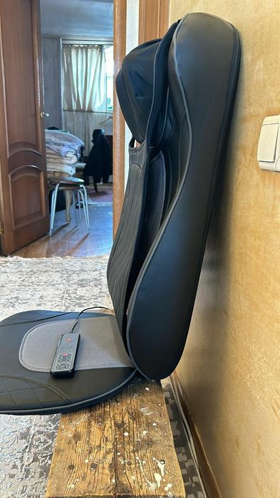 Массажное кресло