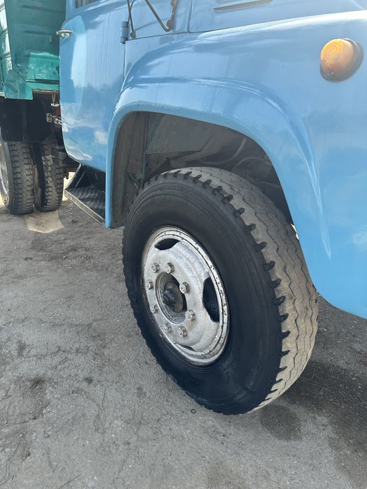 Зил сотилади нархин келишамиз холати аъло