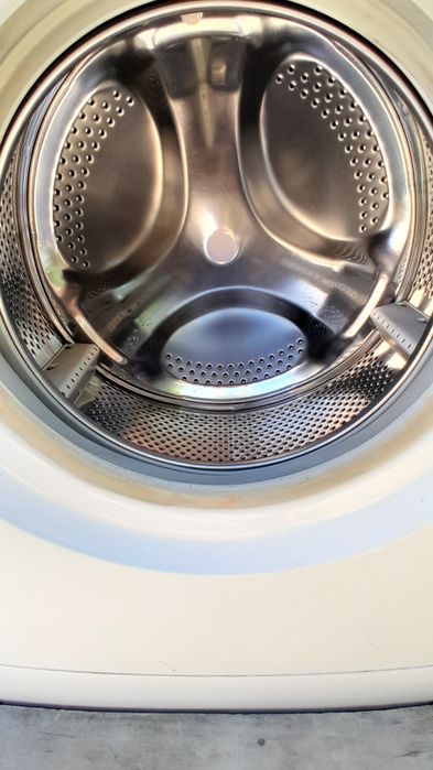 Indesit кір машині сатылады