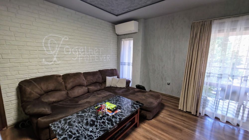 Продава се луксозен 4-стаен апартамент, ново строителство,в жк. Изток, гр. Перник