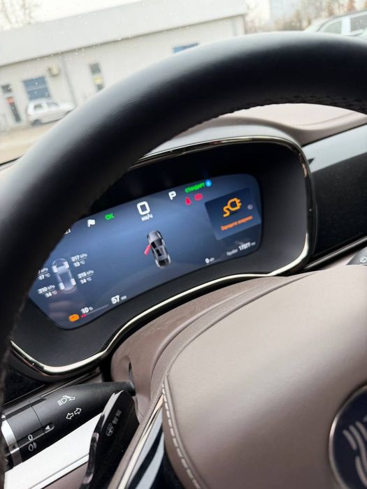 BYD han SMART 605km 2025yil. Srochna sotiladi.