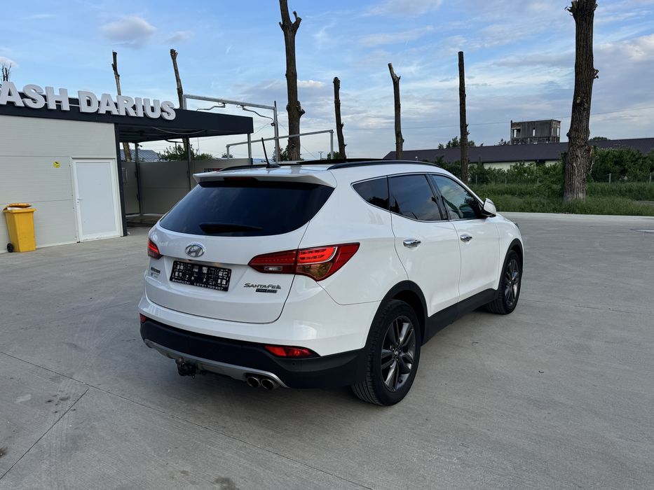 Hyundai Santa Fe Automat/4x4/panorama/keyless/camera/piele/rate/garantie
