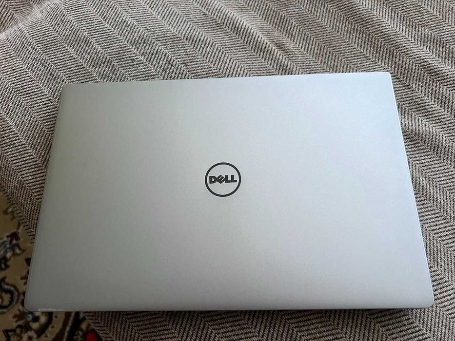Продам ноутбук Dell XPS 13