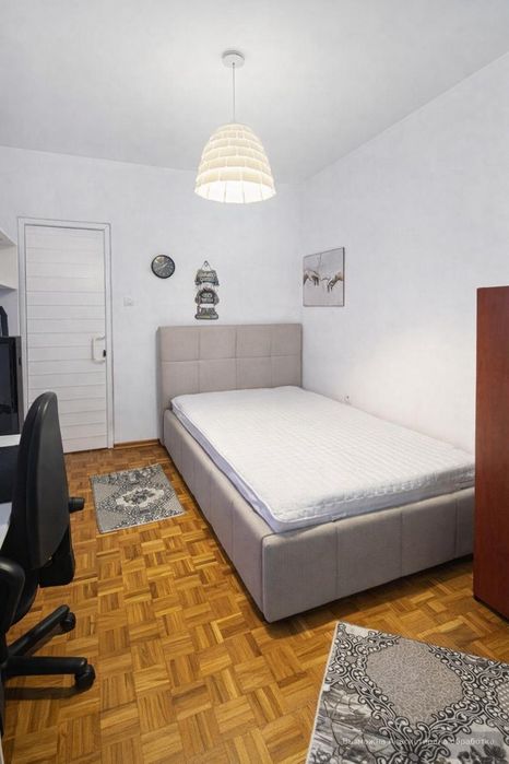 Дава се под наем Тристаен апартамент в Пловдив, Тракия - 110 кв.м за 650 € - Снимка #4