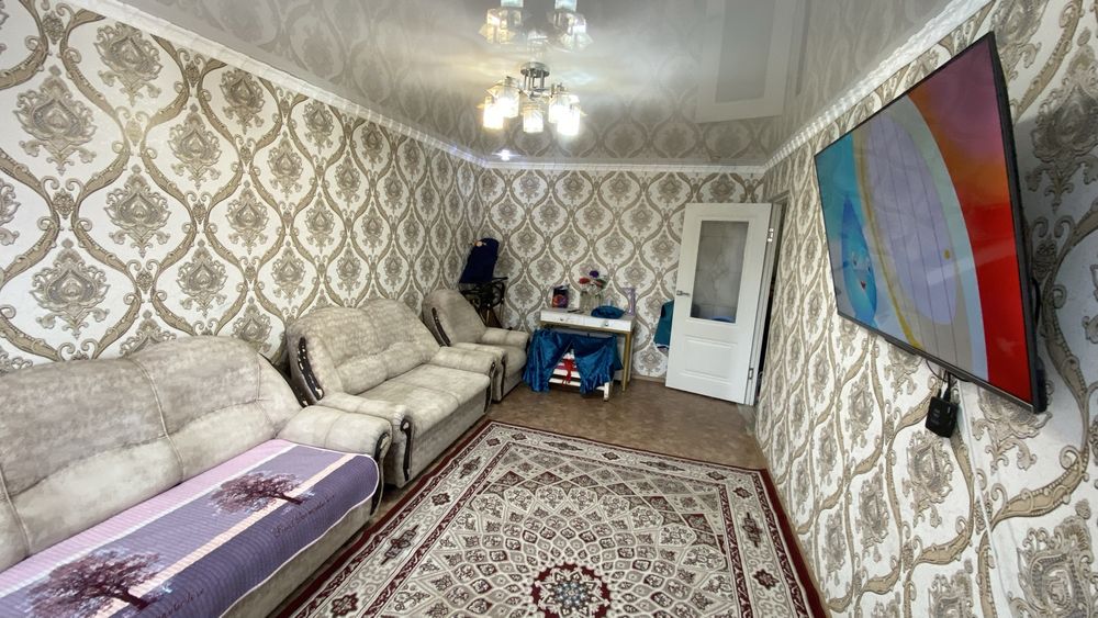 3 бөлмелі үй сатылады.