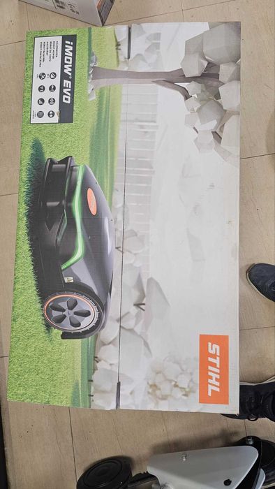 Чисто нов Робот Косачка STIHL iMOW 7.0 EVO (до 5000 кв.м) – Топ модел!