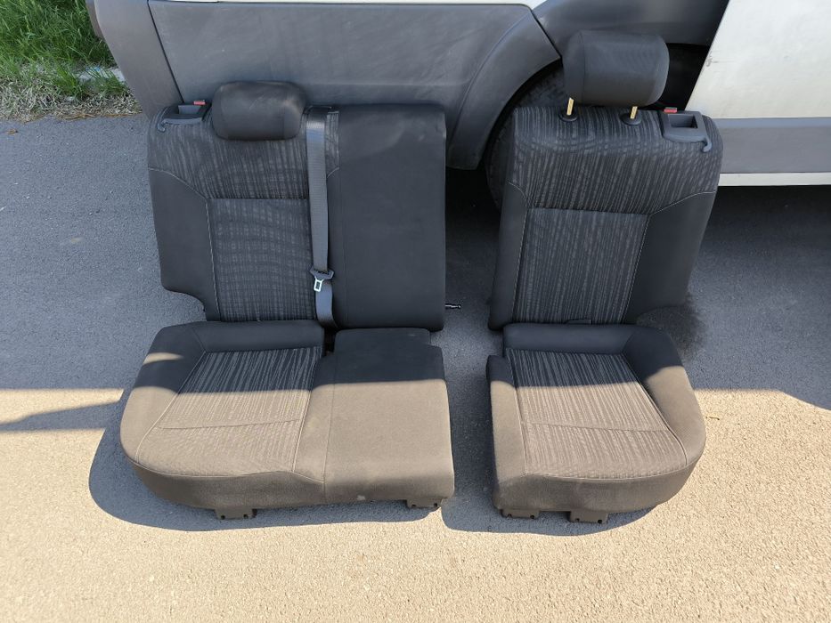 Седалки / салон opel astra J Комби 2011-