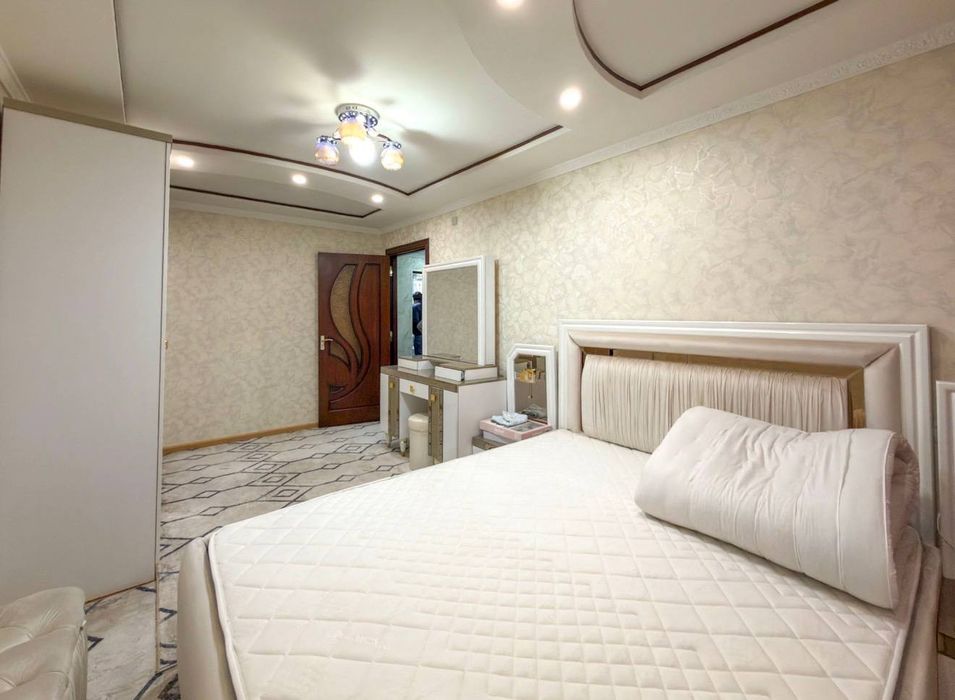 Новомосковская 3/4/5 62м²