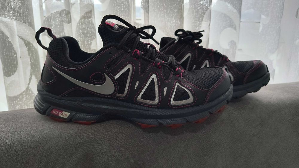 Оригинални дамски маратонки Найк/NIKE, 38.5