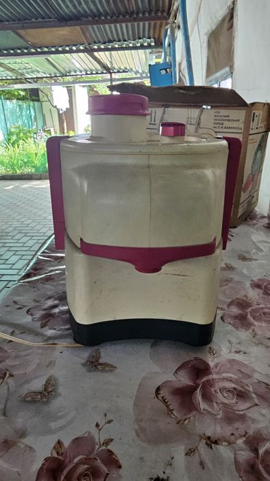 Электросоковыжималка